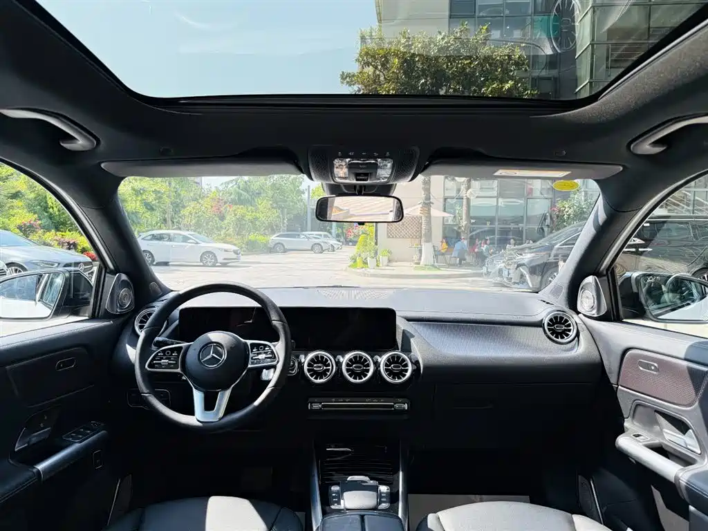 Mercedes-Benz GLA 2022 — фото 15