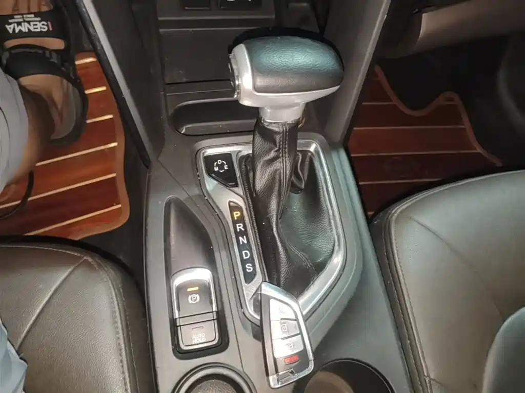 GAC Motor Trumpchi GS4 2017 — фото 14