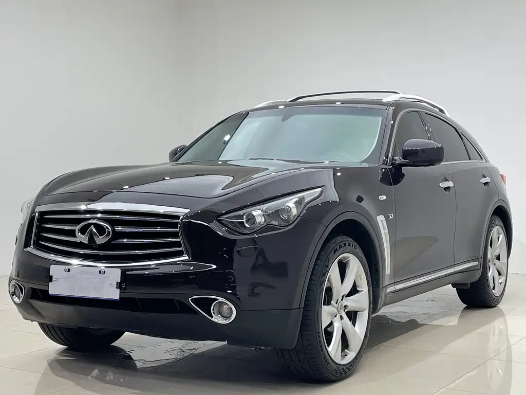 Infiniti QX70 2014 — фото 1