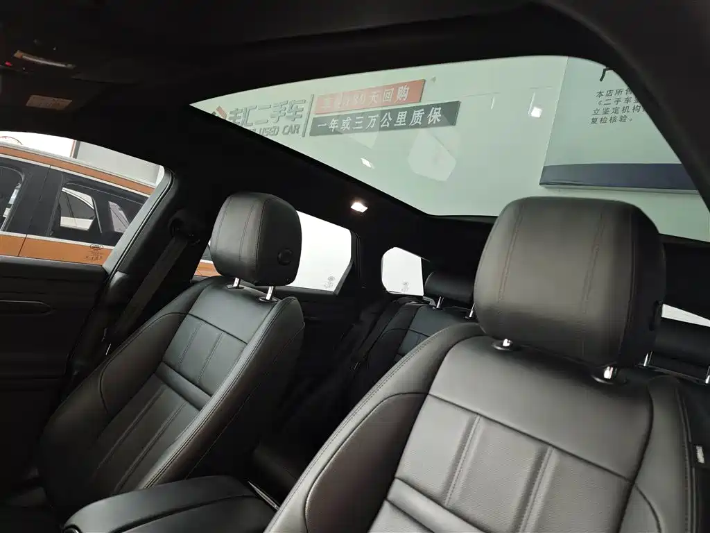 Land Rover Evoque 2021 — фото 29