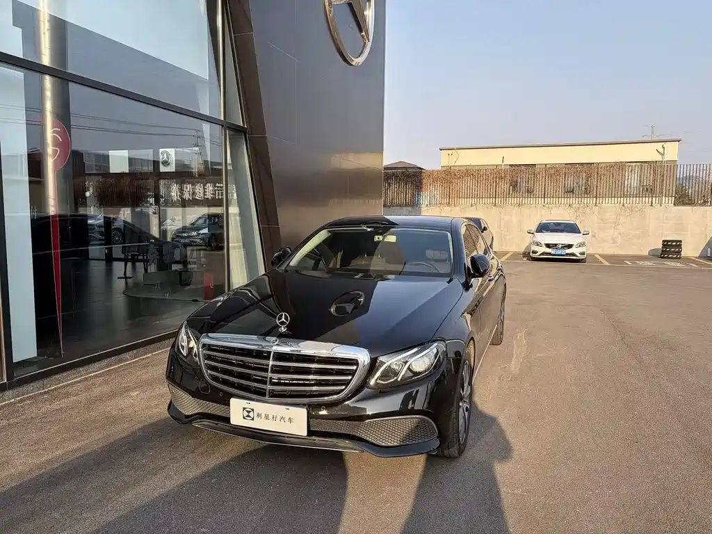 Mercedes-Benz E-Class 2019 — фото 1
