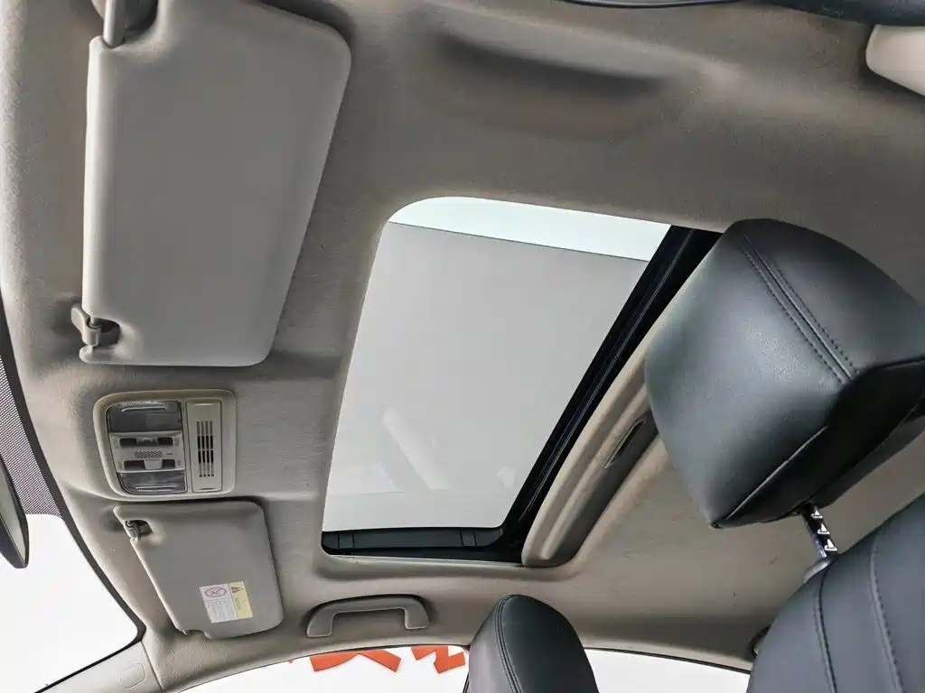 Honda Civic 2018 — фото 14