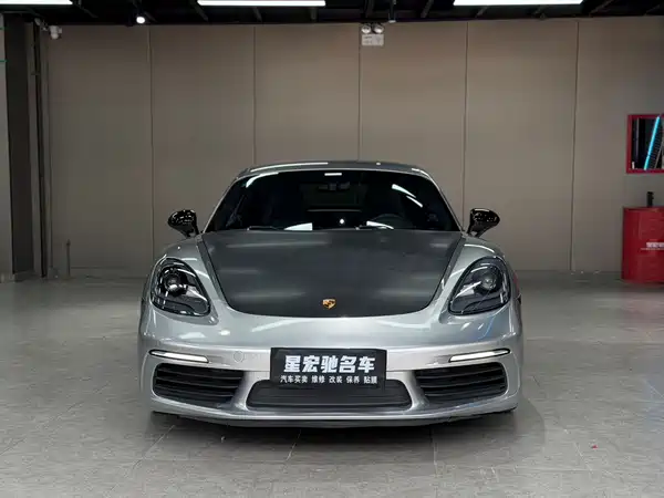 Porsche 718 2016