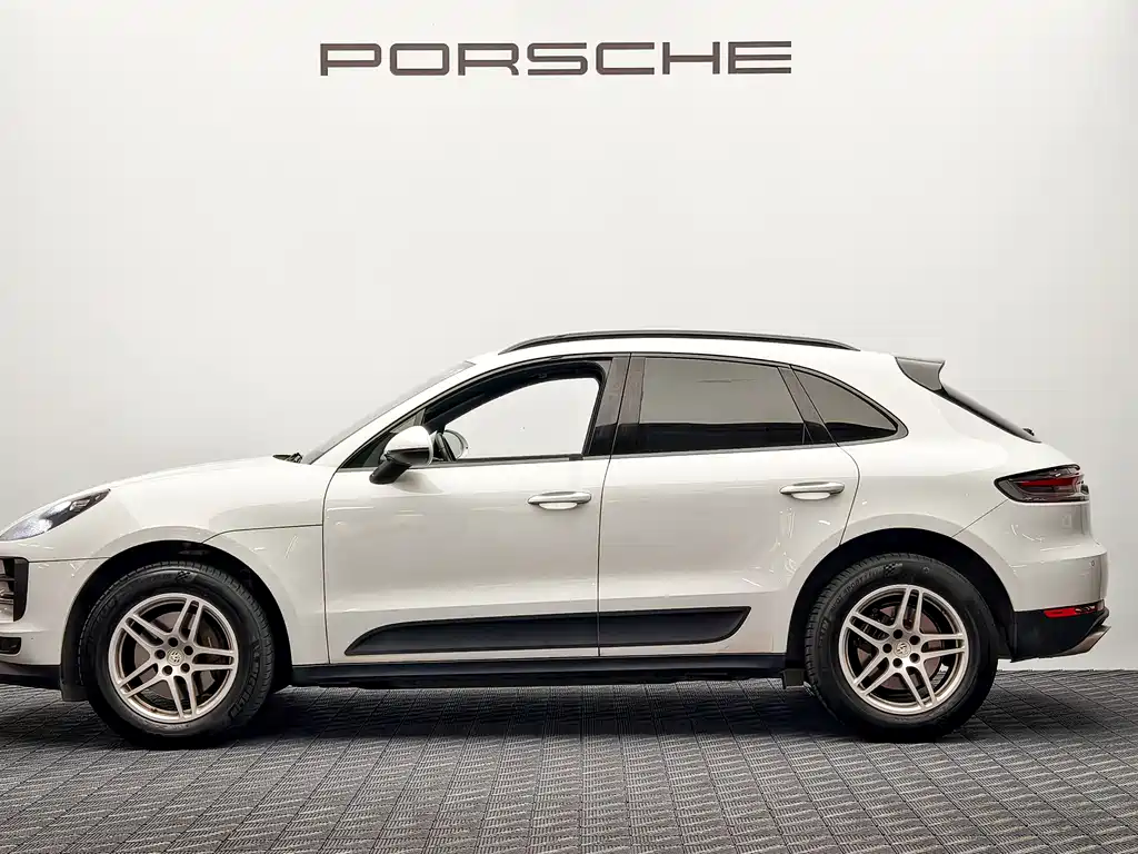 Porsche Macan 2020 — фото 3