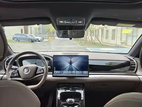 BYD Han 2025