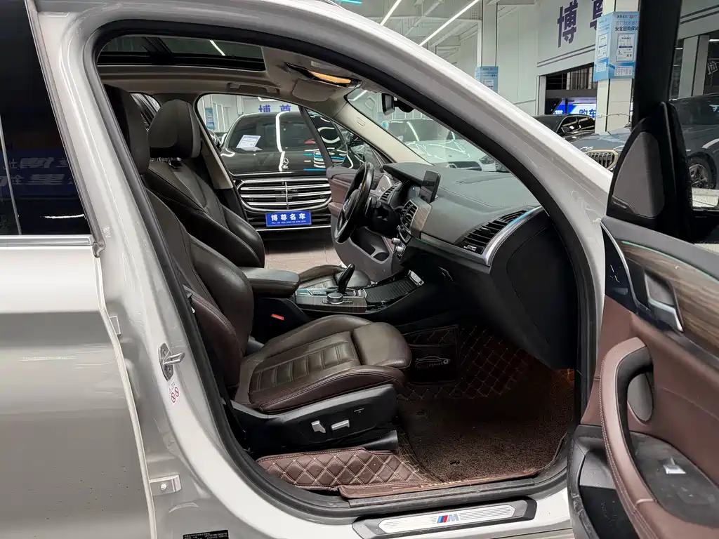 BMW X3 2020 — фото 15