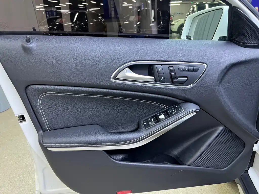 Mercedes-Benz GLA 2017 — фото 10