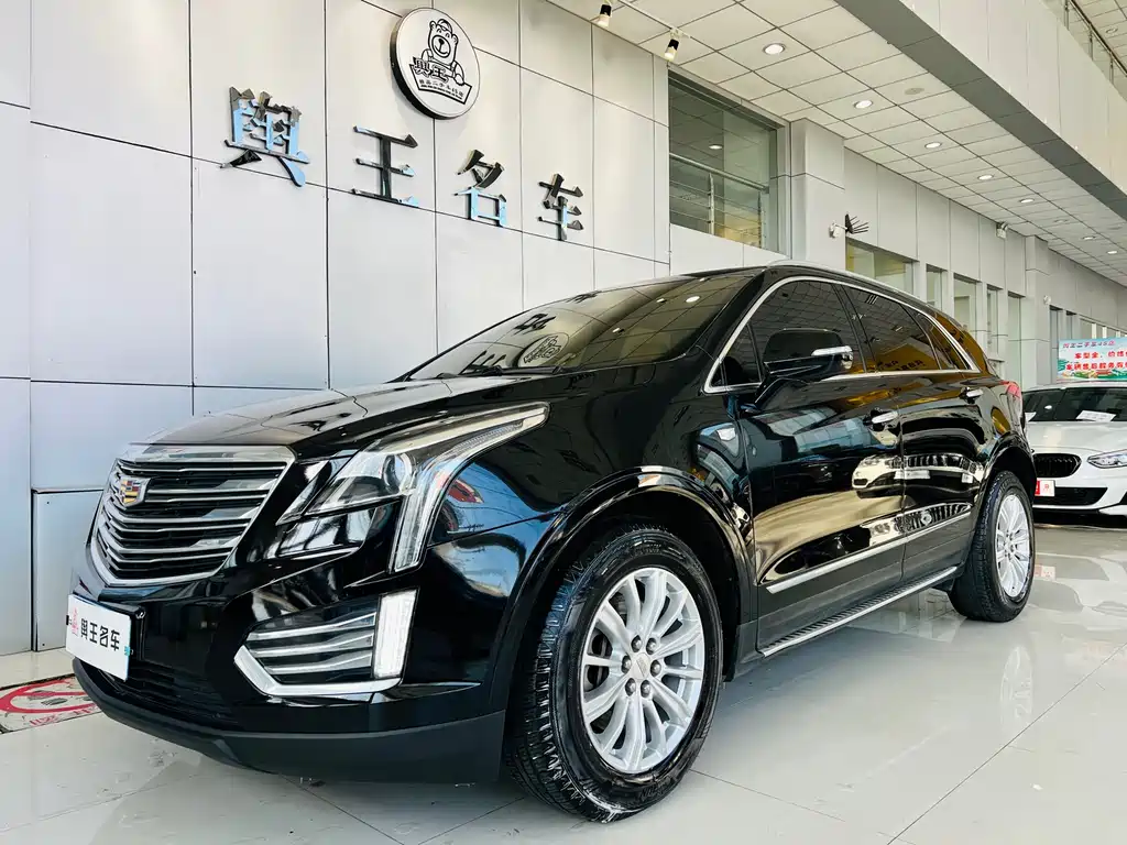 Cadillac XT5 2016 — фото 1