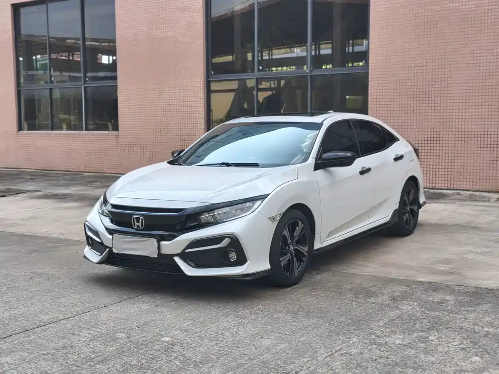 Honda Civic 2021 — фото 1