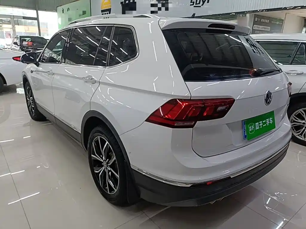 Volkswagen Tiguan L 2020