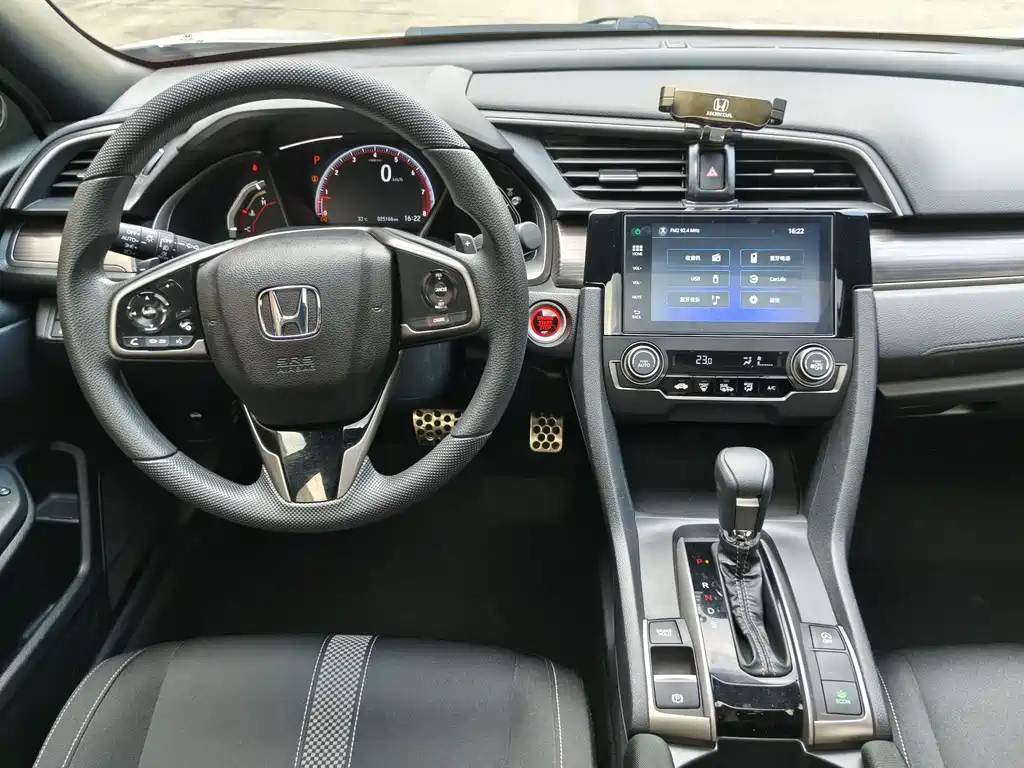 Honda Civic 2021 — фото 15