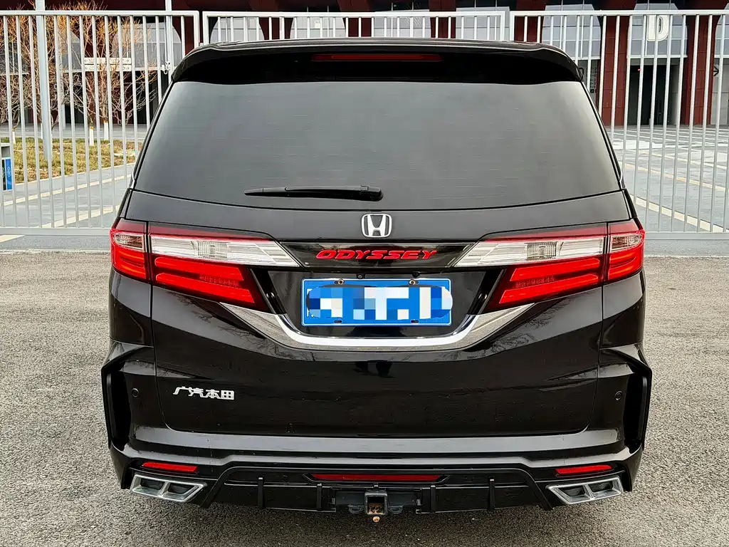 Honda Odyssey 2019 — фото 5