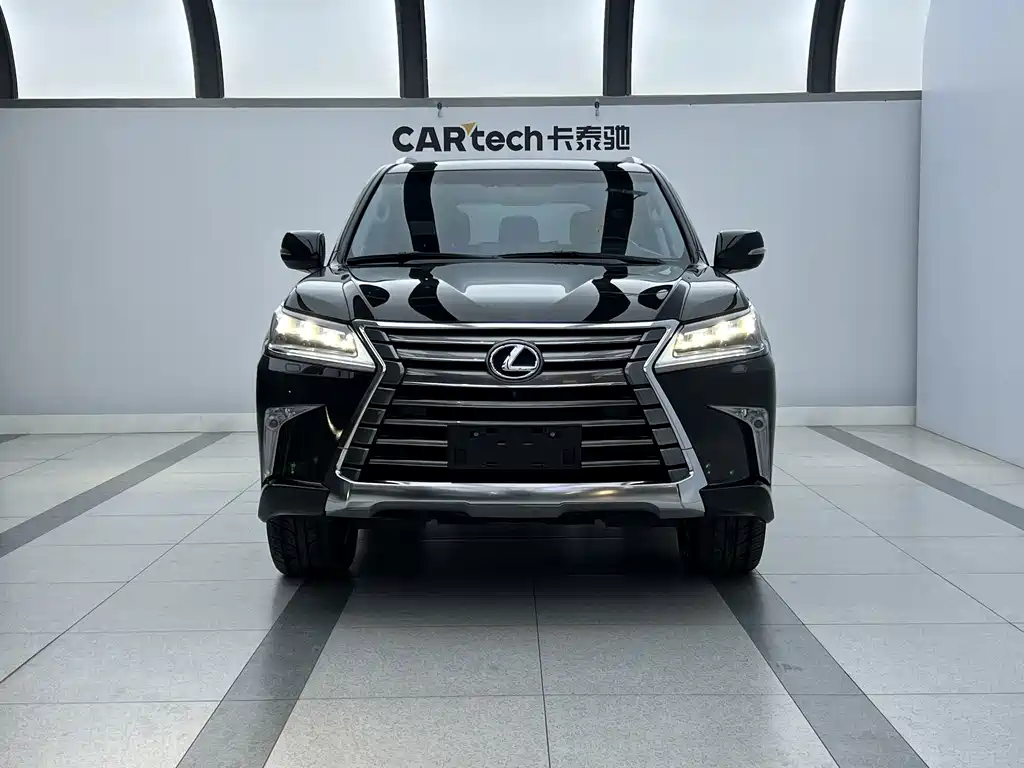 Lexus LX 2017 — фото 3