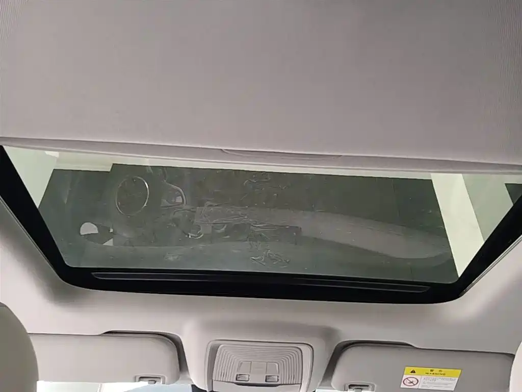 BYD Seal 05 DM-i 2025 — фото 18