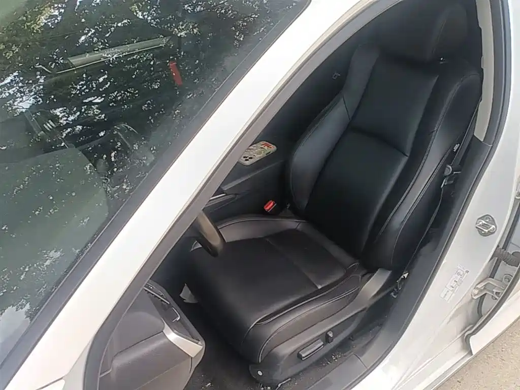 Honda Accord 2020 — фото 15