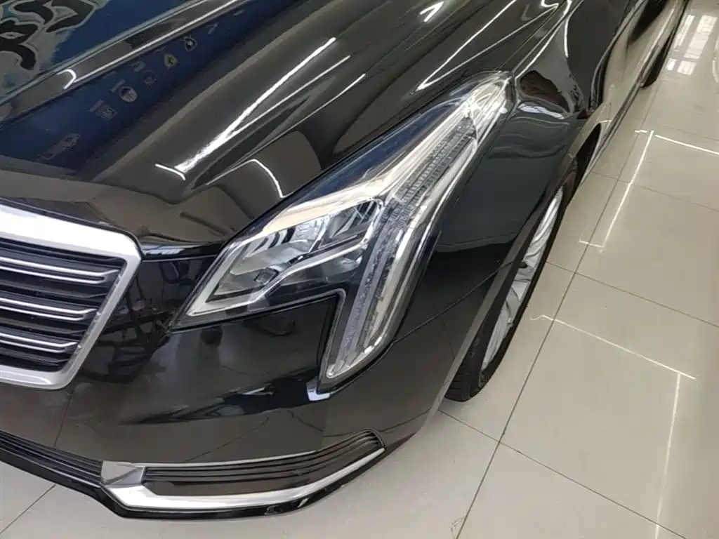 Cadillac XTS 2018 — фото 24