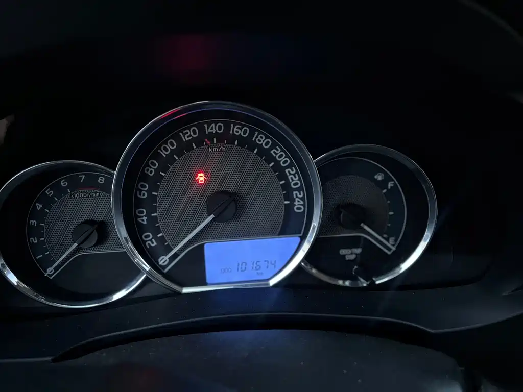 Toyota Corolla 2015