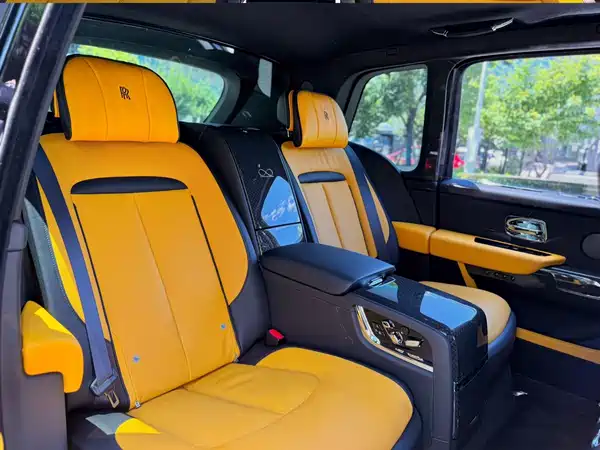 Rolls-Royce Cullinan 2022