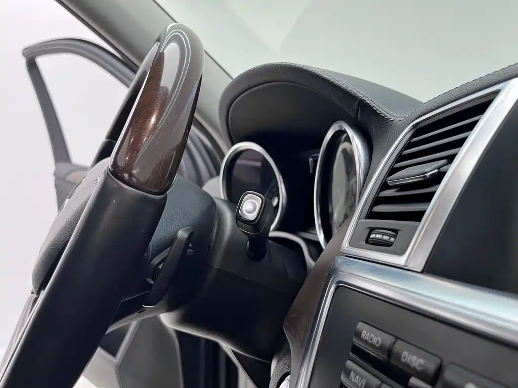 Mercedes-Benz GL-Class 2013 — фото 14