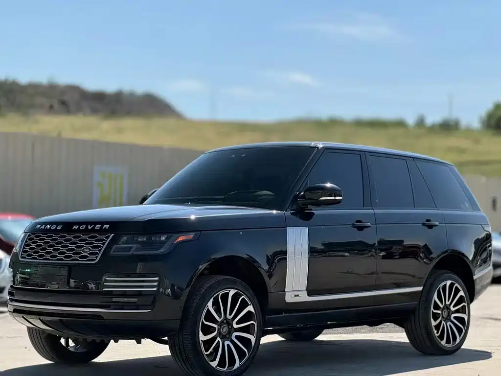Land Rover Range Rover 2019 — фото 1