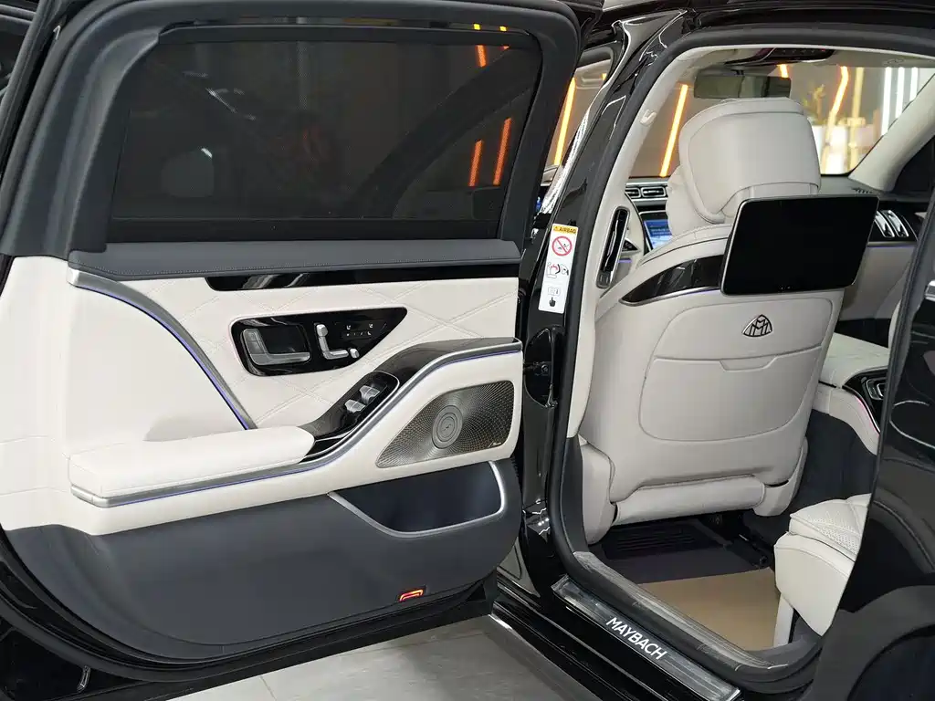 Mercedes-Benz Maybach S-Class 2025 — фото 10
