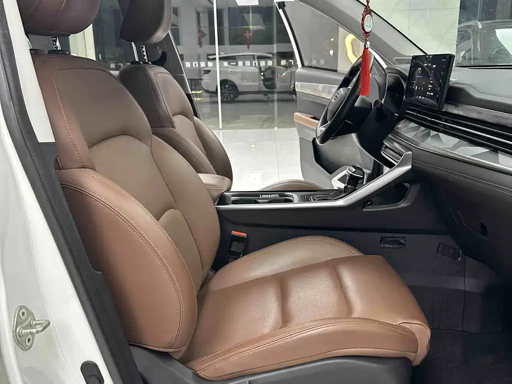 Geely Vision X6 2022 — фото 12