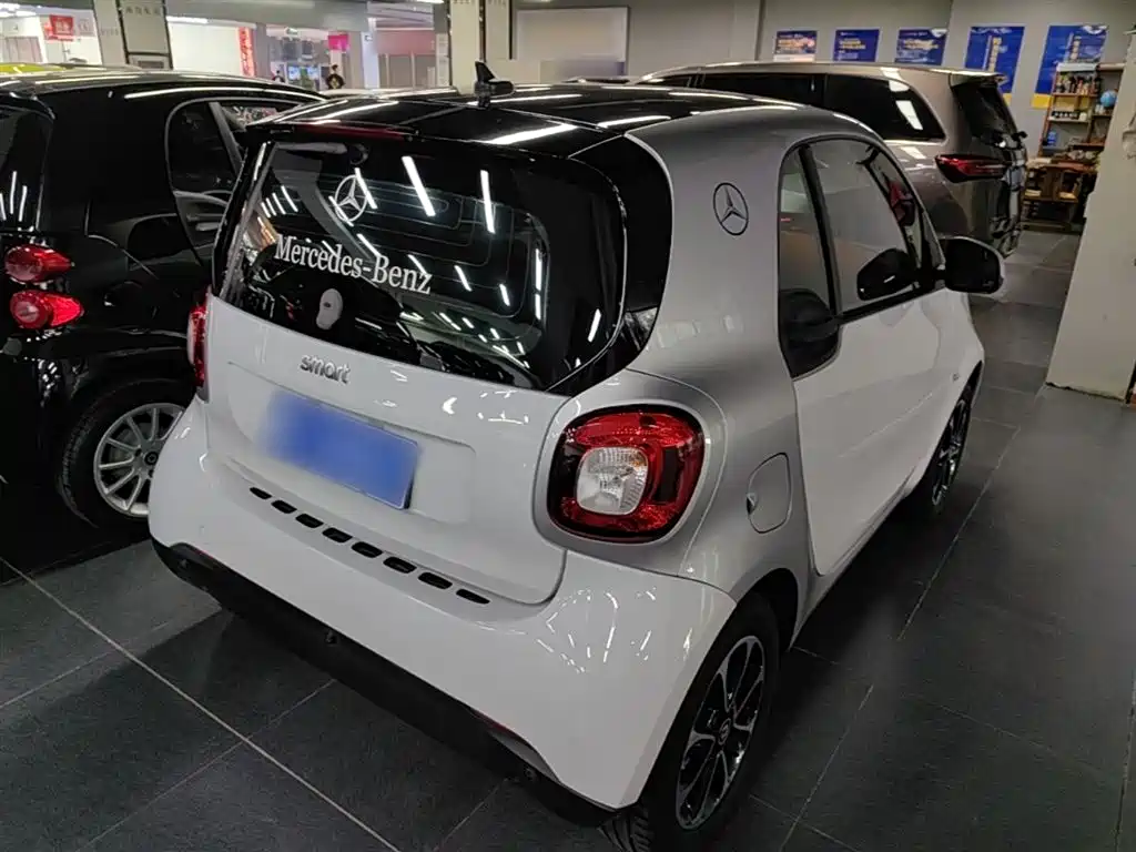 smart Fortwo 2016 — фото 7