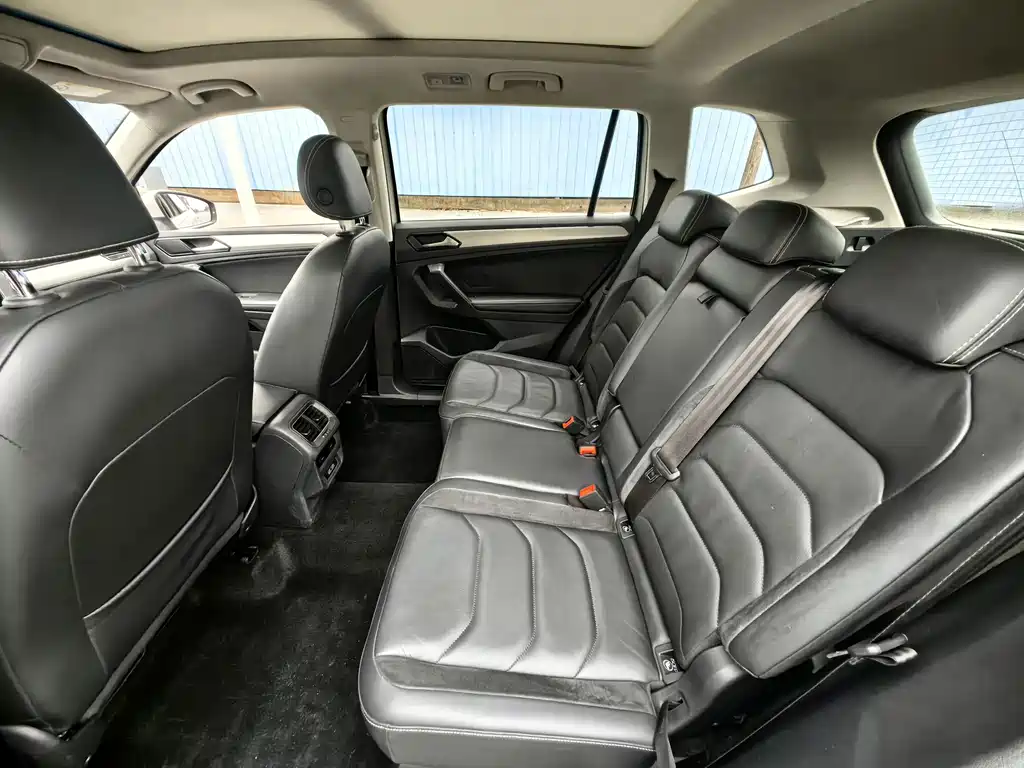 Volkswagen Tiguan L 2017