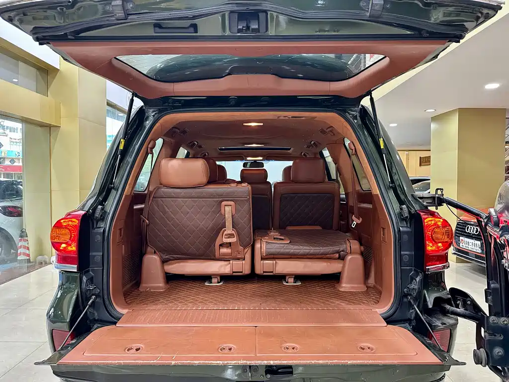 Toyota Land Cruiser 2014 — фото 20