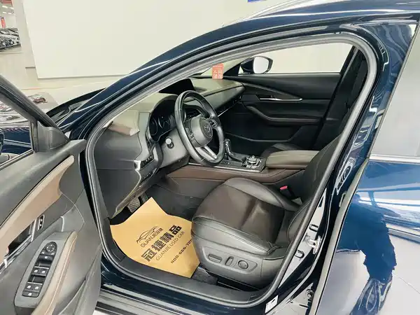 Mazda CX-30 2021