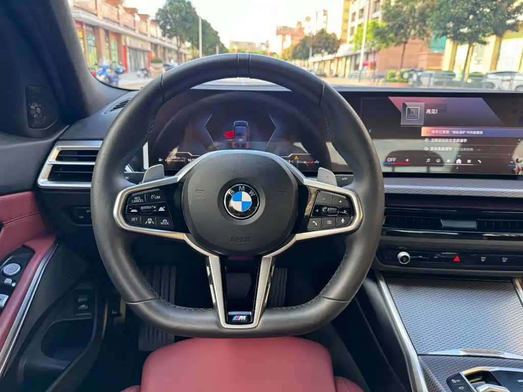 BMW 3 Series 2025 — фото 16