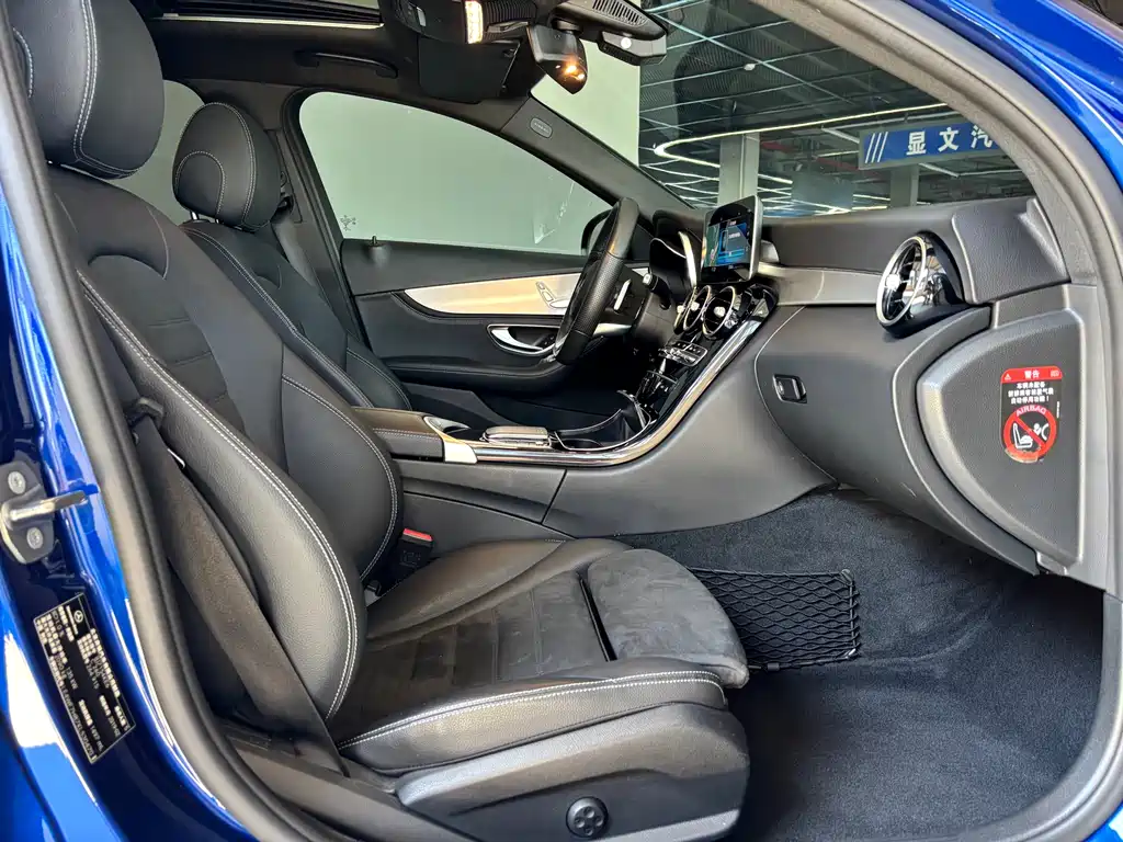 Mercedes-Benz C-Class 2019 — фото 5