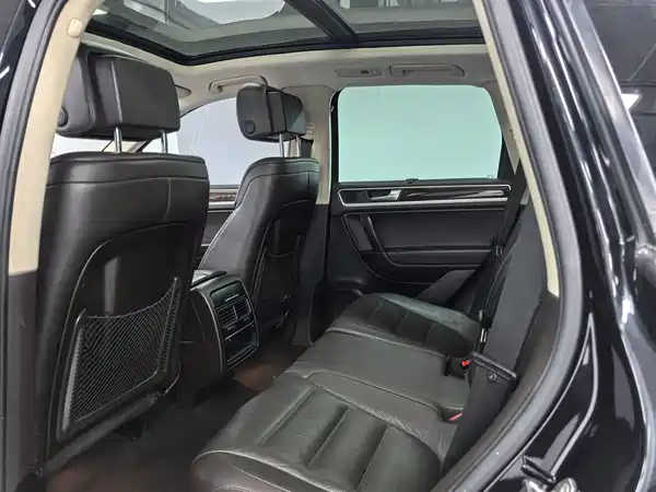 Volkswagen Touareg 2012