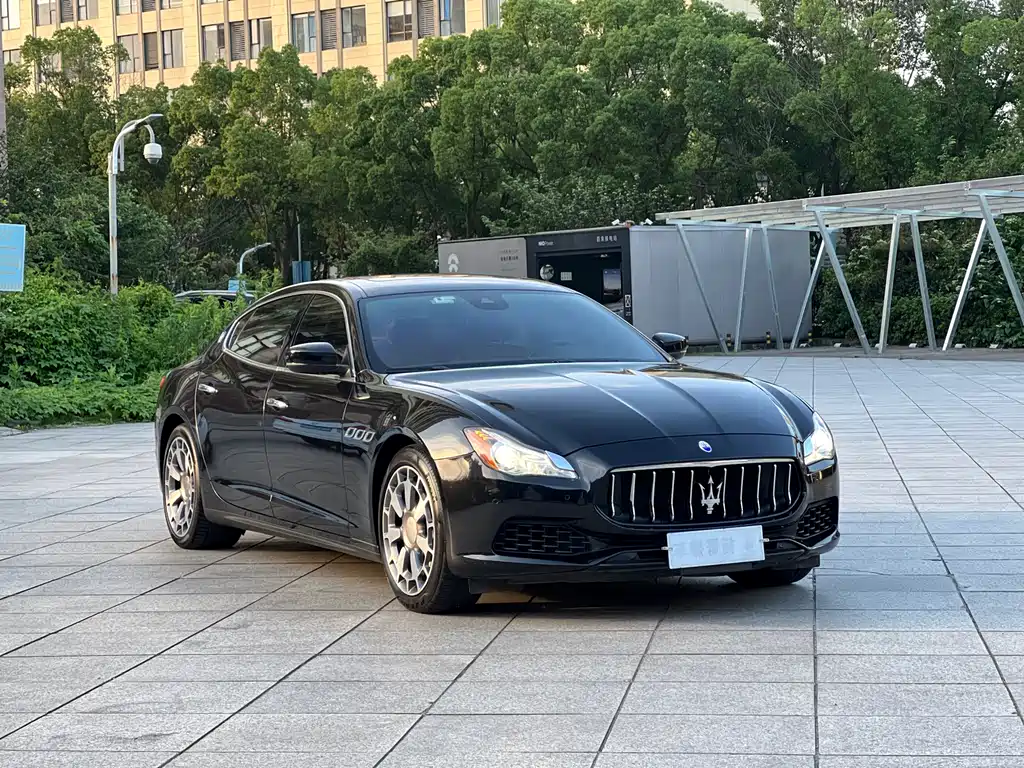 Maserati Quattroporte 2019 — фото 3