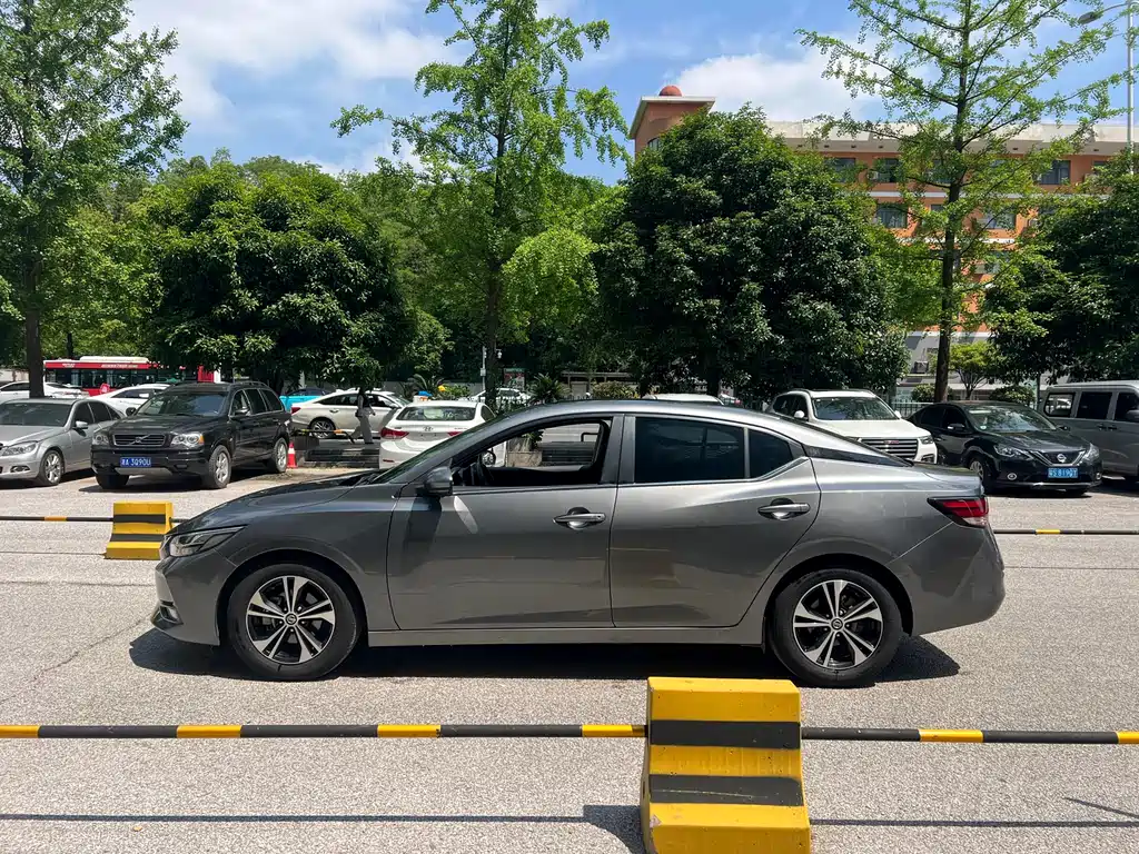 Nissan Sylphy 2019 — фото 27