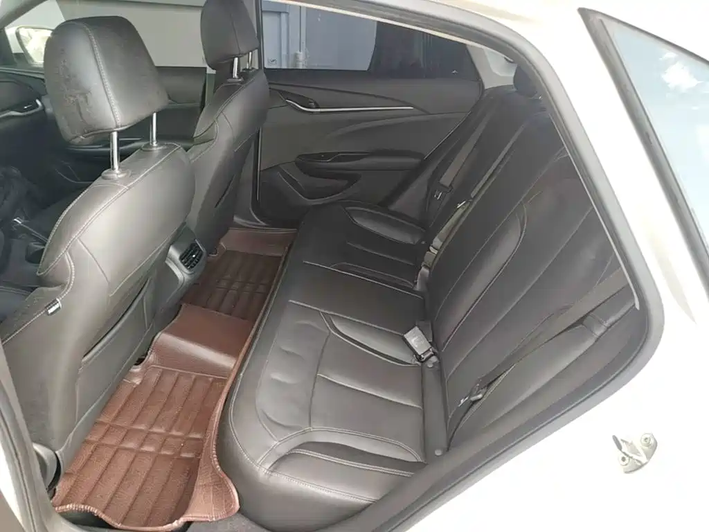 Buick Excelle 2020 — фото 17