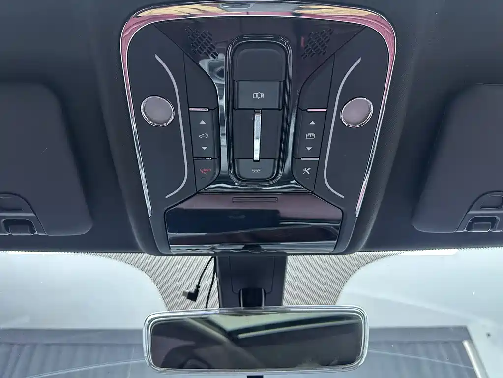 Jetour X70 PLUS 2023 — фото 22