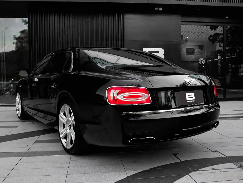 Bentley Flying Spur 2014 — фото 5