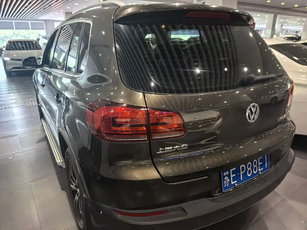 Volkswagen Tiguan 2015 — фото 5