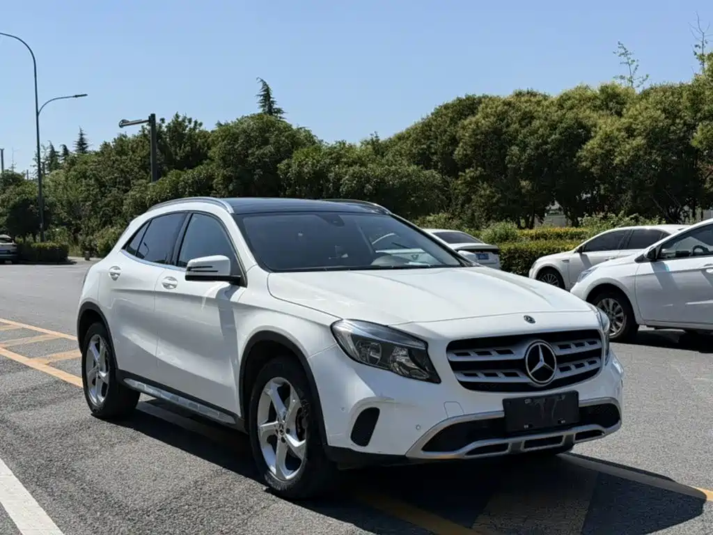 Mercedes-Benz GLA 2018