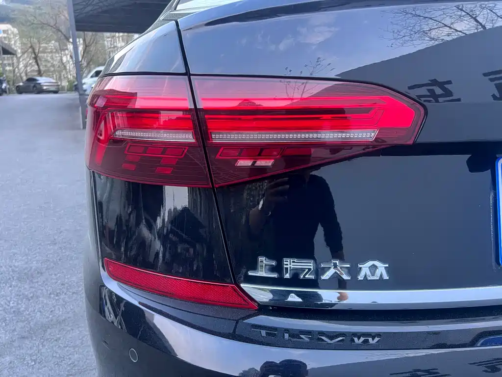 Volkswagen Passat 2019 — фото 22