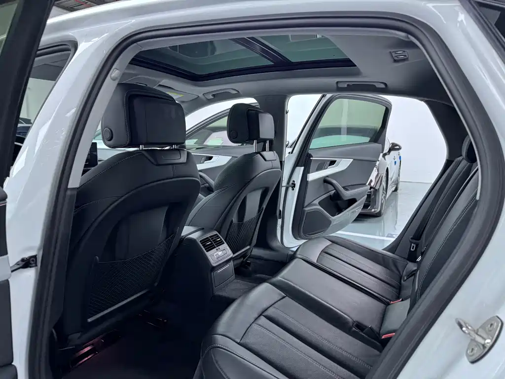 Audi A4L 2022
