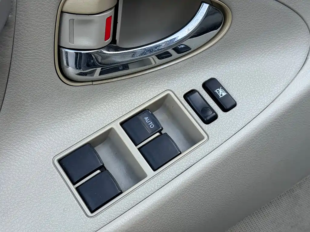 Toyota Camry 2009 — фото 14