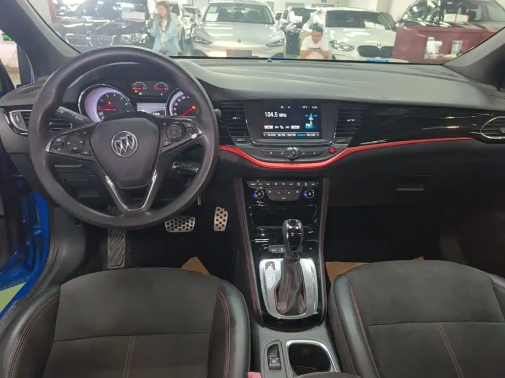 Buick Verano 2016 — фото 10
