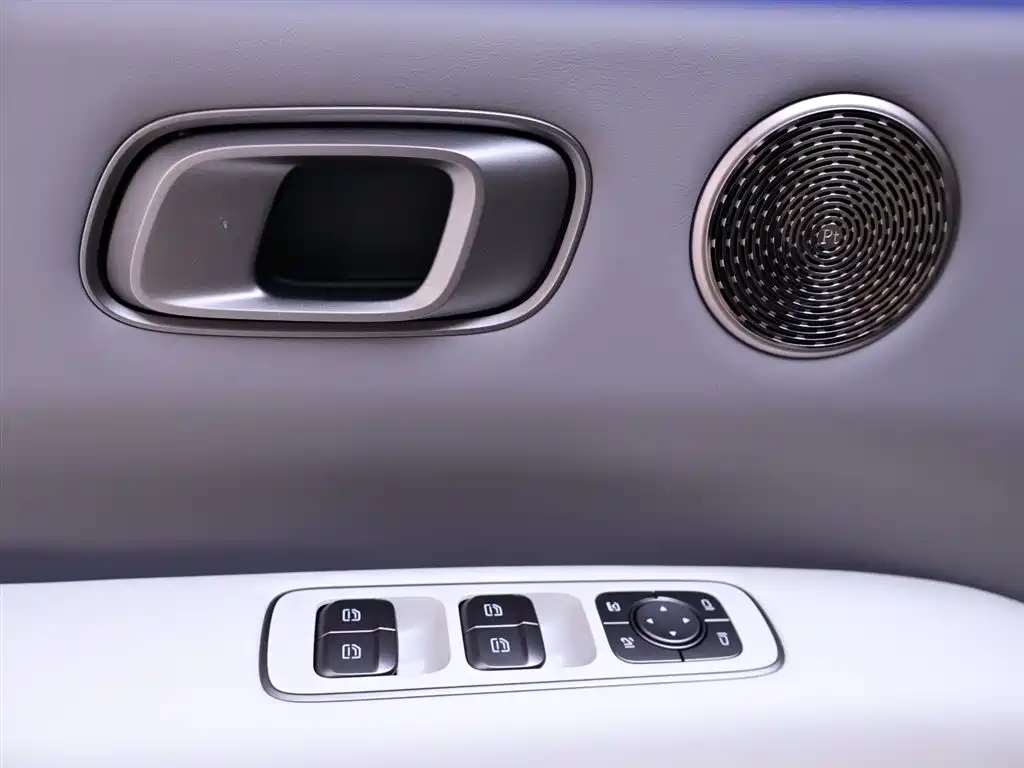 Li Auto i6 2026 — фото 17