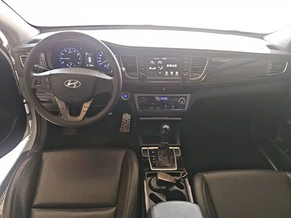 Hyundai Mistra 2016 — фото 10