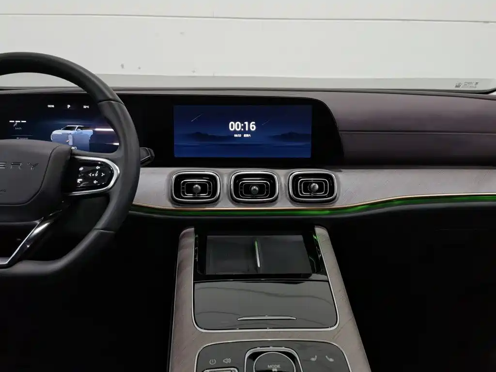 Chery Tiggo 9 C-DM 2025 — фото 12
