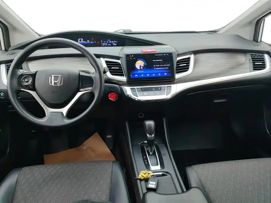 Honda Jade 2018 — фото 12