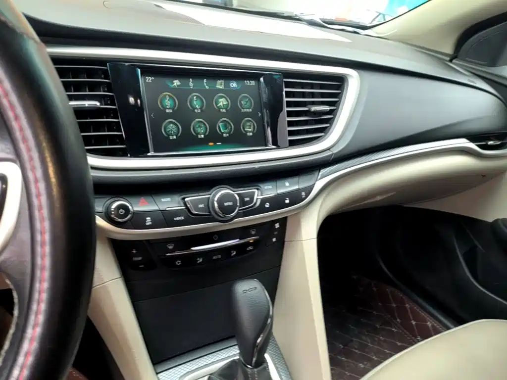 Buick Excelle 2019 — фото 13