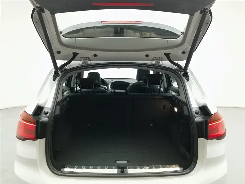 BMW X1 2018 — фото 16